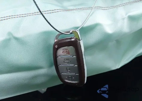 2017 Hyundai Elantra Se from USA, damaged, VIN KMHD84LF8HU106469